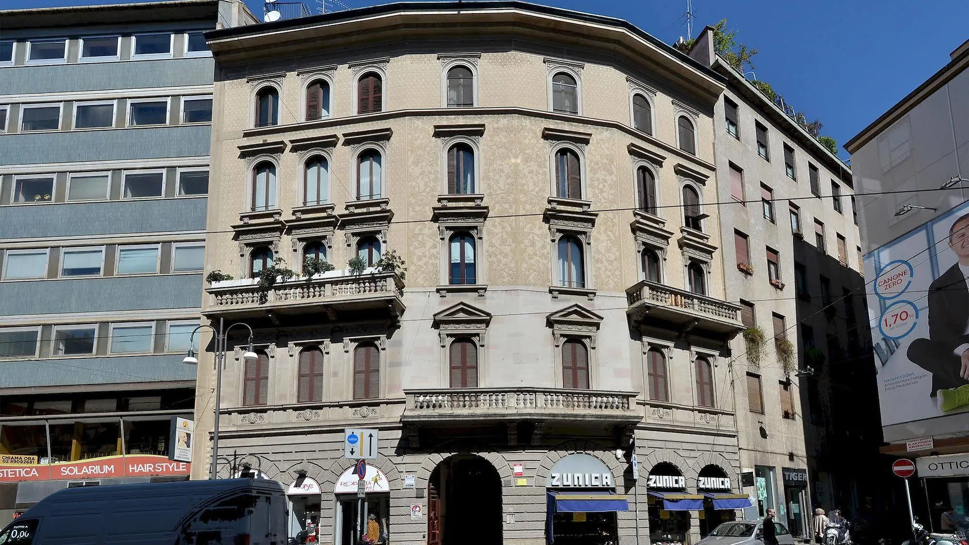 Heart Milan Apartments - San Sepolcro Duomo Hotel